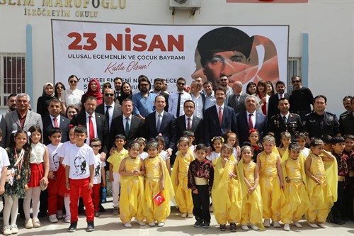 23 Nisan Ulusal Egemenlik ve Çocuk Bayramı tüm yurtta olduğu gibi ilçemizde de düzenlenen törenlerle kutlandı.